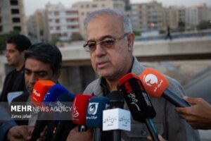 استاندار هرمزگان:تکمیل محور سیریک – میناب سرعت می‌یابد