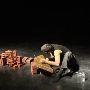 سلطانی: نمایش «رولور» در بیجار روی صحنه می‌رود