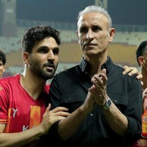 گل‌محمدی: بازیکنان فولاد از نظر ذهنی آماده دیدار با سپاهان هستند