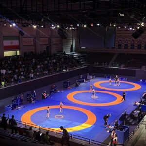 نمایی از سالن کشتی پیش از دیدار حساس استقلال جویبار و بانک شهر + فیلم