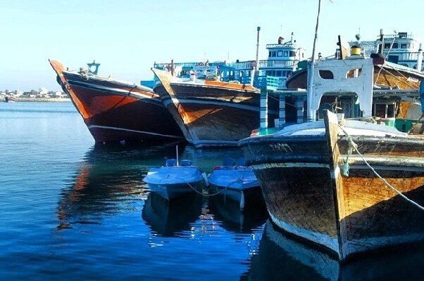 ۱۴۲ هزار لیتر سوخت قاچاق در میناب کشف شد