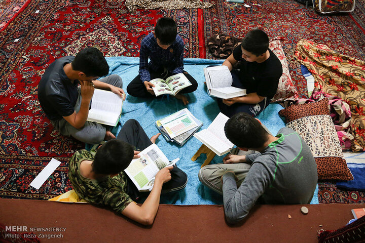 سبحانلو: مساجد باید به کانون تربیت نوجوان قرآنی در محله‌های تبدیل شوند