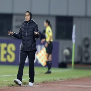 دو صندلی برای یک مربی؛ ریسک بزرگ فدراسیون و چالش‌های مرضیه جعفری