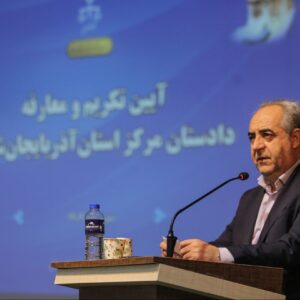 کسب رتبه نخست اقتصادی نتیجه هم‌افزایی دستگاه‌های دولتی و بخش خصوصی است