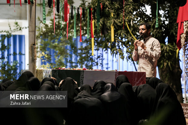 تشییع دو شهید گمنام در دانشگاه فرهنگیان پردیس فاطمه الزهرا بندعباس