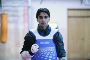 زندی راهی مبارزه پایانی شد