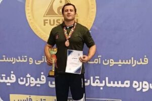 یک هرمزگانی نایب‌قهرمان پاورلیفتینگ آسیا شد