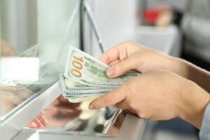 واگرایی در بازار ارز تجاری؛ ثبات دلار اسکناس، رشد محسوس نرخ حواله‌ها