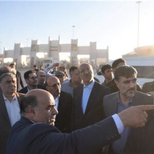 بازدید مسئولان گمرک و راهداری از مرز پرویزخان