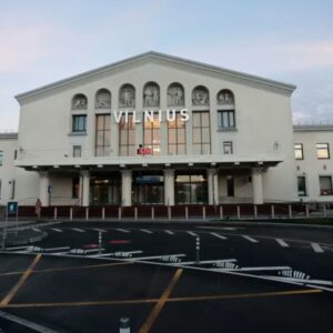 فرودگاه لیتوانی به دلیل نگرانی از پرواز «بالن» تعطیل شد