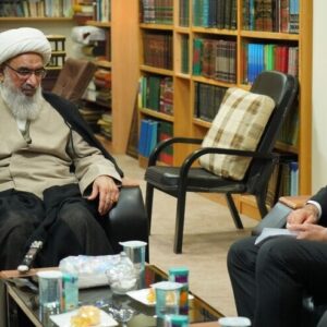 امام جمعه بوشهر: برنامه‌ریزی دانش‌بنیان و مدیریت جهادی نیاز کشور است