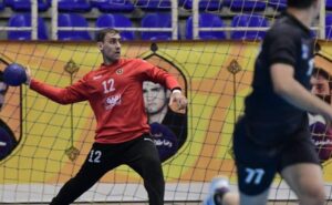 دروازه‌بان سپاهان: روح ورزش به حضور هواداران وابسته است