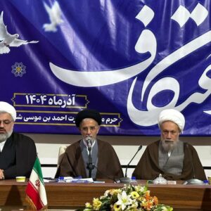 اعتکاف، هویت معنوی انقلاب را تثبیت کرد