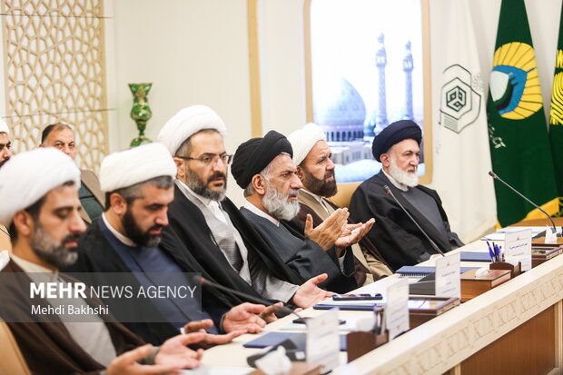 هشتمین اجلاسیه تولیت های اعتباب مقدس ایران اسلامی