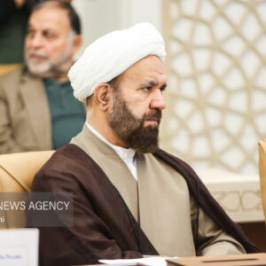 تولیت شاهچراغ: ترویج حجاب و عفاف رسالتی جهادگونه در جامعه اسلامی است