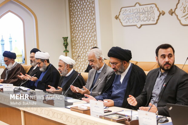 هشتمین اجلاسیه تولیت های اعتباب مقدس ایران اسلامی