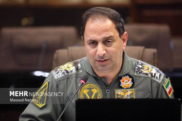 دیدار اعضای کمیسیون برنامه و بودجه و محاسبات مجلس شورای اسلامی با فرمانده کل ارتش