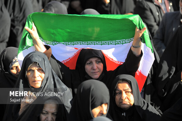 تشییع شهید گمنام در همدان