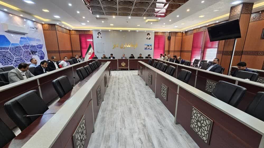 فرماندار دیر: تکمیل پروژه‌های اولویت‌دار شهری پیگیری می شود