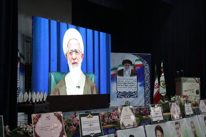 آیت الله جوادی آملی: نهج البلاغه شرح همیشگی و جهانی قرآن است