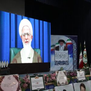 آیت الله جوادی آملی: نهج البلاغه شرح همیشگی و جهانی قرآن است