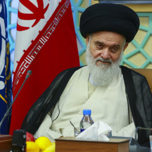 آستان‌های مقدس مأموریت انتقال معارف اهل بیت(ع) به شیعیان جهان را دارند