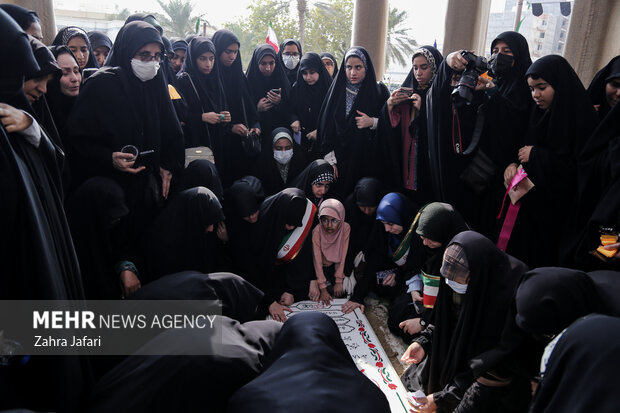 تشییع و تدفین شهید گمنام در دانشگاه فرهنگیان پردیس شهید بهشتی بندرعباس