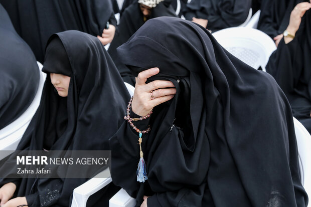 تشییع و تدفین شهید گمنام در دانشگاه فرهنگیان پردیس شهید بهشتی بندرعباس