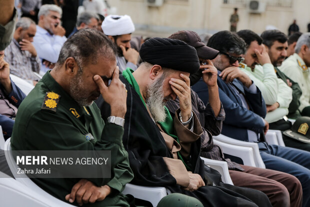 تشییع و تدفین شهید گمنام در دانشگاه فرهنگیان پردیس شهید بهشتی بندرعباس