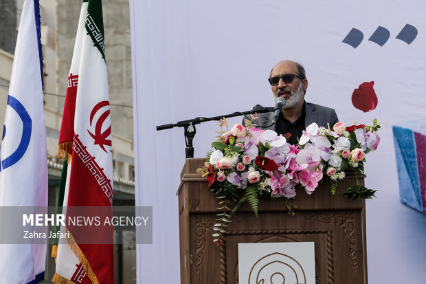 تشییع و تدفین شهید گمنام در دانشگاه فرهنگیان پردیس شهید بهشتی بندرعباس