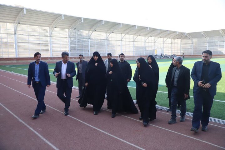 بازدید معاون رئیس‌جمهور از روند آماده‌سازی ورزشگاه اختصاصی بانوان قم