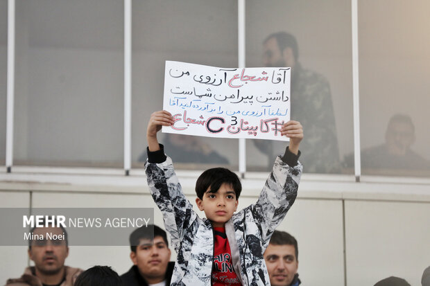 لیگ برتر فوتبال - تراکتور و استقلال خوزستان