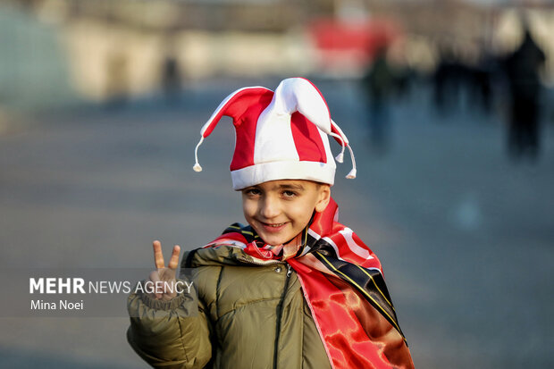 لیگ برتر فوتبال - تراکتور و استقلال خوزستان