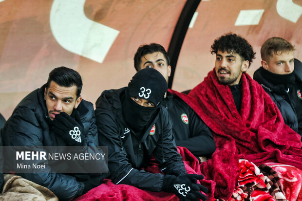 لیگ برتر فوتبال - تراکتور و استقلال خوزستان