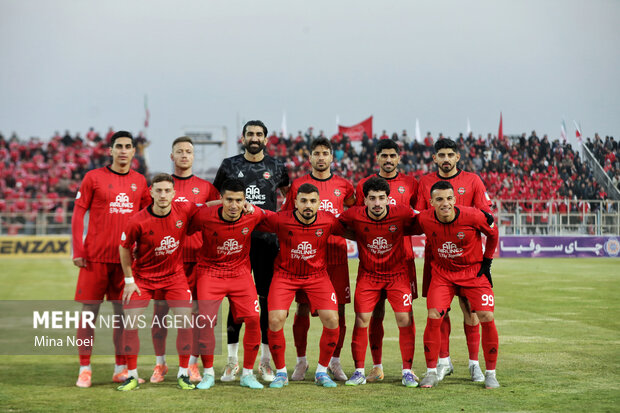 لیگ برتر فوتبال - تراکتور و استقلال خوزستان