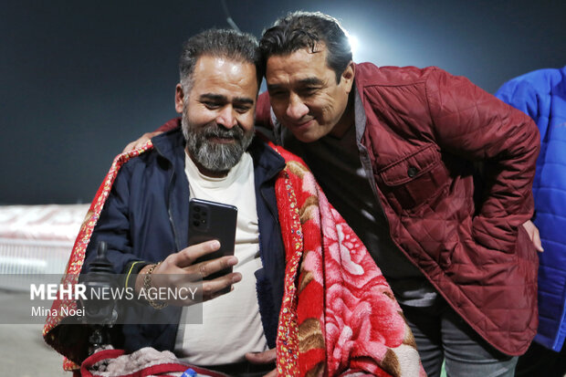 لیگ برتر فوتبال - تراکتور و استقلال خوزستان