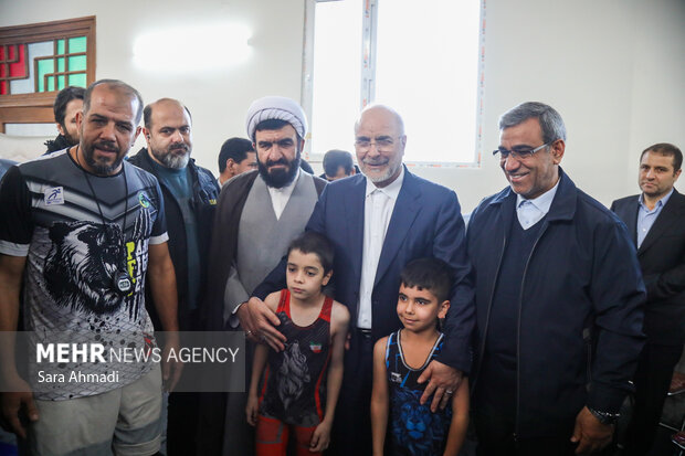 افتتاح خانه کشتی و ورزشگاه  در شاندیز و طرقبه