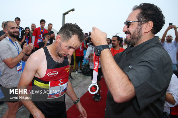 مسابقه دوی ماراتن پنج هزار نفری کیش