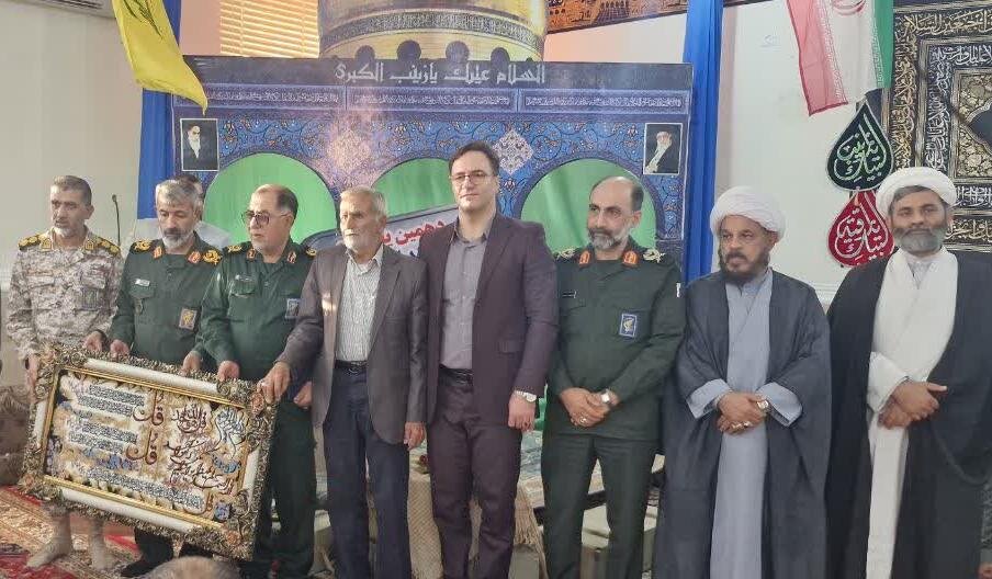 دهمین سالگرد شهید محمد احمدی‌جوان در تنگستان برگزار شد