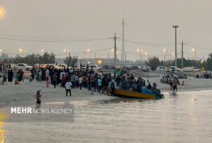 برخورد ۲ قایق در ساحل شهرستان عسلویه ۱۱ مصدوم داشت