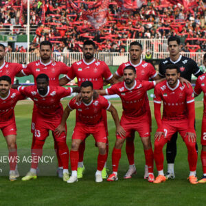 دو خارجی پرسپولیس روی لبه تیغ/ تعیین تکلیف لیست مازاد زمستانی اوسمار