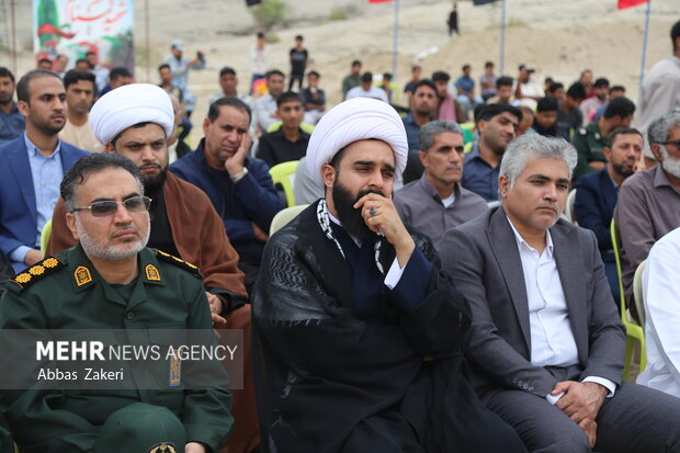 تشییع و خاکسپاری پیکر مطهر شهید گمنام در روستای پالور سیریک