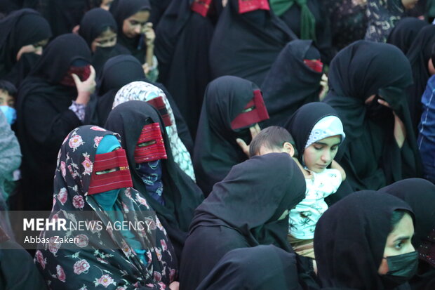 تشییع و خاکسپاری پیکر مطهر شهید گمنام در روستای پالور سیریک