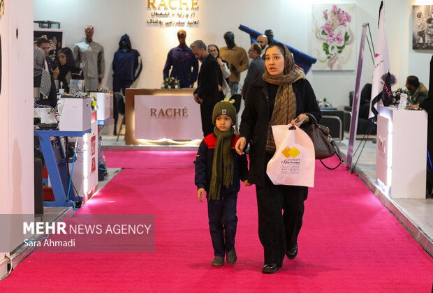 ششمین نمایشگاه تخصصی صنعت نساجی، پوشاک و منسوجات خانگی در مشهد