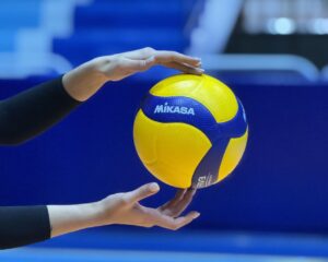 پیروزی سایپای تهران در برابر کلینیک دکتر فرهاد