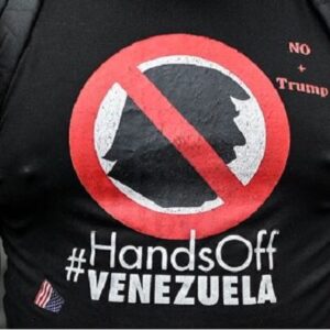 تظاهرات مردم واشنگتن در اعتراض به احتمال دخالت نظامی آمریکا در ونزوئلا