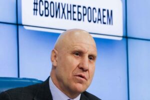 رئیس فدراسیون کشتی روسیه تماشاگر ویژه لیگ ایران