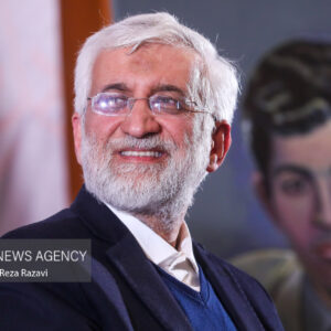 جلیلی: گفتگوی مستقیم با دانشجویان نگاه‌ها را به هم نزدیک می‌کند