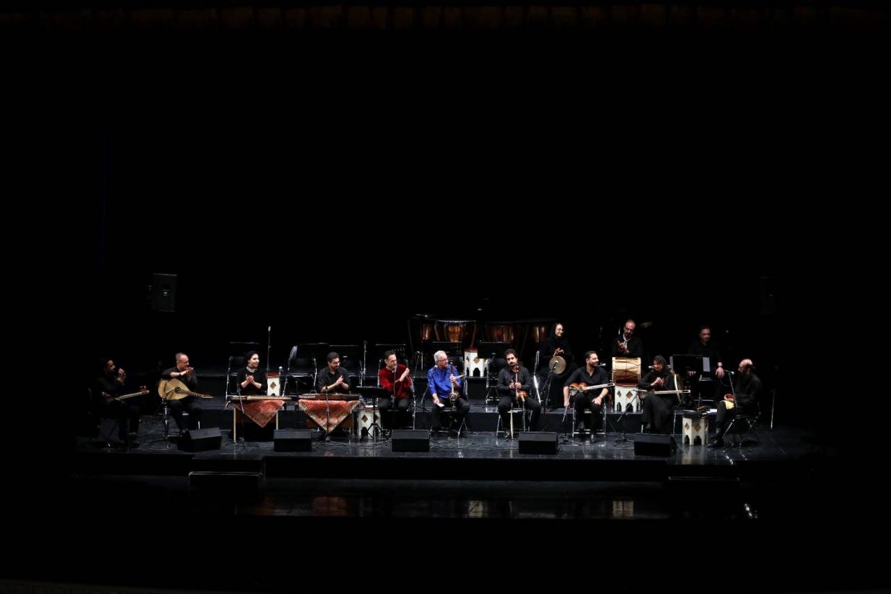 ارکستر موسیقی ملی به صحنه رفت؛ اجرای آثار یک استاد!