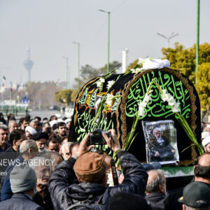 تشییع و خاکسپاری پیکر مطهر آیت‌الله عبداللهی در اصفهان